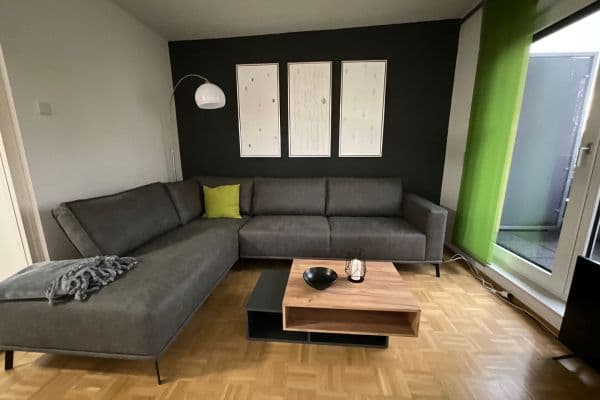 Pronájem bytu 2+1 69 m², Köln Pronájem bytu 2+1 69 m², Köln