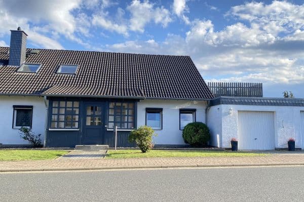 Prodej domu 191 m², pozemek 836 m², Lamspringe OT Harbarnsen Prodej domu 191 m², pozemek 836 m², Lamspringe OT Harbarnsen