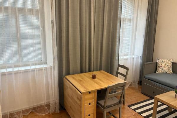 Pronájem bytu 1+kk 24 m², 9. května, Hořovice Pronájem bytu 1+kk 24 m², 9. května, Hořovice