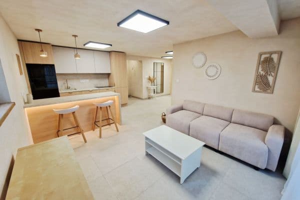 Pronájem bytu 3+kk 55 m², Kestřany Pronájem bytu 3+kk 55 m², Kestřany