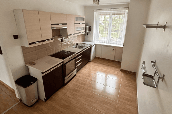 Prodej bytu 2+1 56 m², Sklářská, Sázava Prodej bytu 2+1 56 m², Sklářská, Sázava