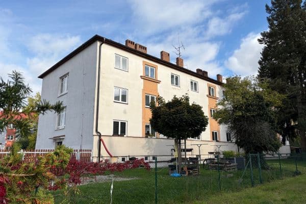 Prodej bytu 1+1 29 m², Kyjevská, Plzeň, Plzeňský kraj Prodej bytu 1+1 29 m², Kyjevská, Plzeň, Plzeňský kraj