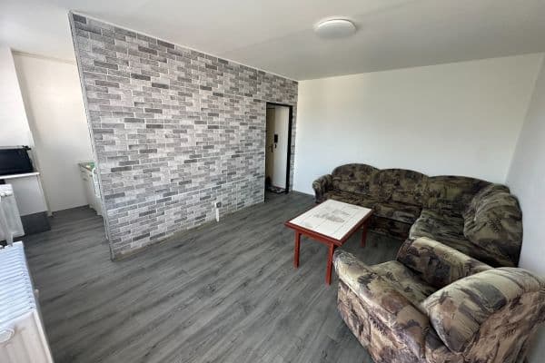 Pronájem bytu 2+kk 38 m², Palackého, Rakovník, Středočeský kraj Pronájem bytu 2+kk 38 m², Palackého, Rakovník, Středočeský kraj