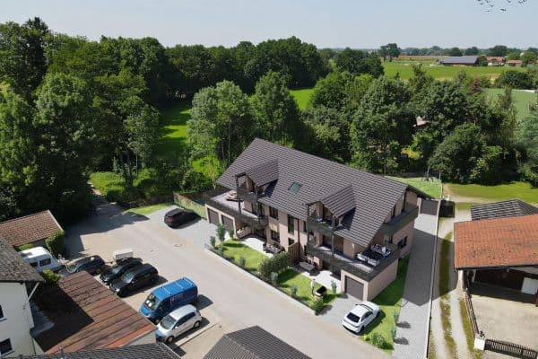 Prodej bytu 4+1 107 m², Holzstraße 4, Raubling, Bavorsko Prodej bytu 4+1 107 m², Holzstraße 4, Raubling, Bavorsko