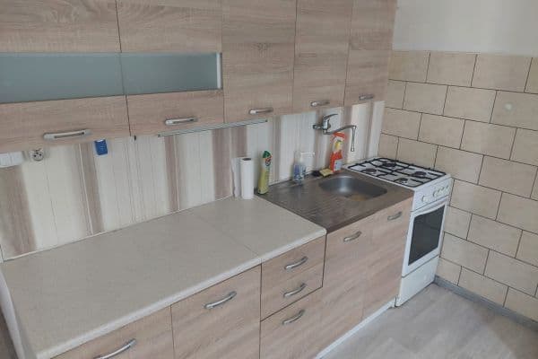 Pronájem bytu 2+1 49 m², SPC V, Krnov Pronájem bytu 2+1 49 m², SPC V, Krnov