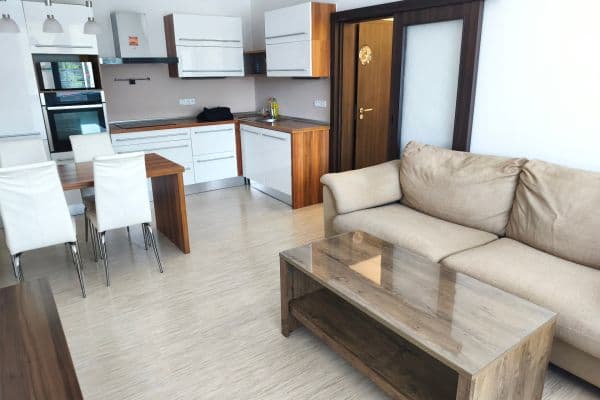 Pronájem bytu 2+kk 42 m², Varšavská, Tábor Pronájem bytu 2+kk 42 m², Varšavská, Tábor