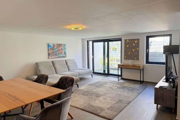 Pronájem bytu 3+1 123 m², Karlsruhe, Bádensko-Württembersko Pronájem bytu 3+1 123 m², Karlsruhe, Bádensko-Württembersko