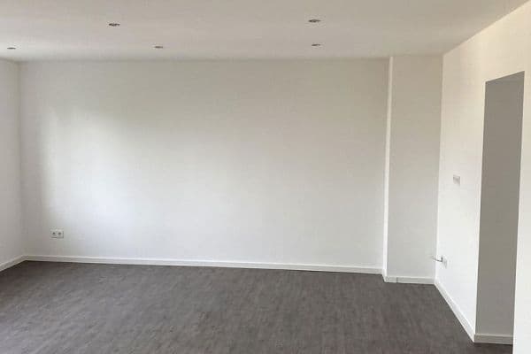 Pronájem bytu 2+1 48 m², Helgoländer Straße 22, Wuppertal Pronájem bytu 2+1 48 m², Helgoländer Straße 22, Wuppertal