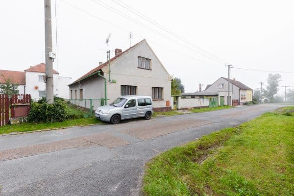 Prodej domu 185 m², pozemek 702 m², Kolmá, Prodej domu 185 m², pozemek 702 m², Kolmá,