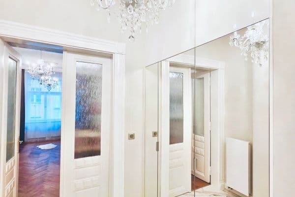 Prodej bytu 2+kk 48 m², Orelská, Hlavní město Praha Prodej bytu 2+kk 48 m², Orelská, Hlavní město Praha