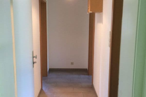 Pronájem bytu 2+1 48 m², Stuttgart-Büsnau, Bádensko-Württembersko Pronájem bytu 2+1 48 m², Stuttgart-Büsnau, Bádensko-Württembersko