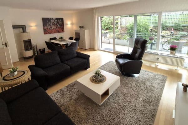 Prodej bytu 4+1 115 m², Wodanstr 8, Velbert Prodej bytu 4+1 115 m², Wodanstr 8, Velbert