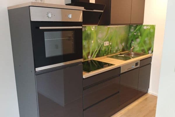 Pronájem bytu 2+1 33 m², Heinrichstr., Fulda, Hessen Pronájem bytu 2+1 33 m², Heinrichstr., Fulda, Hessen