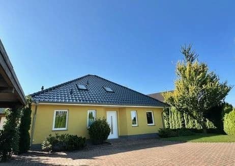 Prodej domu 220 m², pozemek 790 m², Leezen Prodej domu 220 m², pozemek 790 m², Leezen
