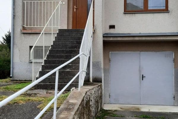 Pronájem bytu 4+1 126 m², Jihlávka, Kraj Vysočina Pronájem bytu 4+1 126 m², Jihlávka, Kraj Vysočina