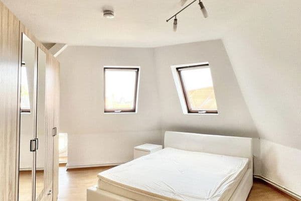 Pronájem bytu 3+1 85 m², Aurelienstraße 1, Leipzig, Sasko Pronájem bytu 3+1 85 m², Aurelienstraße 1, Leipzig, Sasko