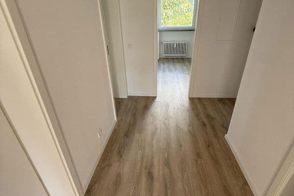 Pronájem bytu 3+1 73 m², Kamper Weg 318, Düsseldorf Pronájem bytu 3+1 73 m², Kamper Weg 318, Düsseldorf