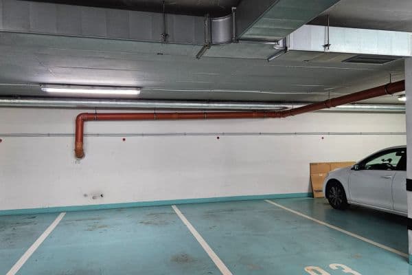 Pronájem garáže 13 m², Štěpařská, Praha Pronájem garáže 13 m², Štěpařská, Praha