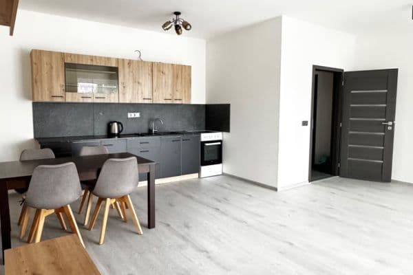 Pronájem bytu 2+kk 50 m², Arménská, Kladno Pronájem bytu 2+kk 50 m², Arménská, Kladno
