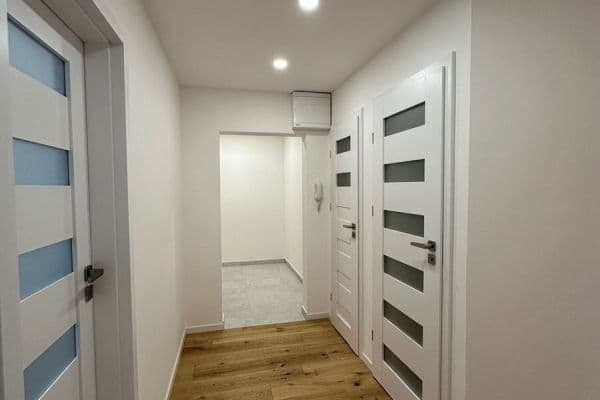 Prodej bytu 3+kk 74 m², Bezručova, Mělník, Středočeský kraj Prodej bytu 3+kk 74 m², Bezručova, Mělník, Středočeský kraj