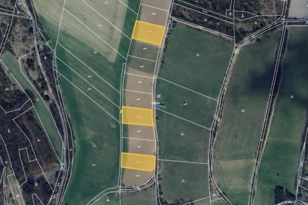 Prodej pozemku 5.942 m², Prostřední Poříčí, Jihomoravský kraj Prodej pozemku 5.942 m², Prostřední Poříčí, Jihomoravský kraj