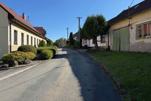 Prodej domu 40 m², pozemek 661 m², Prodej domu 40 m², pozemek 661 m²,