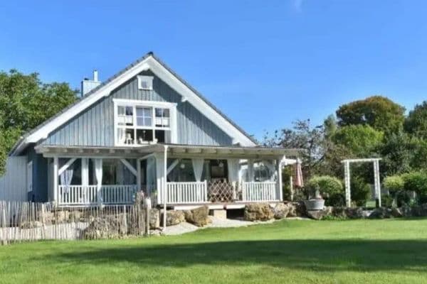 Prodej domu 230 m², pozemek 2.025 m², Lauterhofen Prodej domu 230 m², pozemek 2.025 m², Lauterhofen