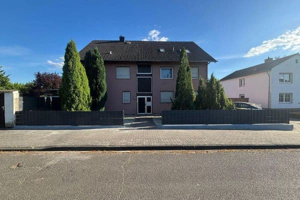 Pronájem bytu 3+1 82 m², Maarweg 40, Weilerswist Pronájem bytu 3+1 82 m², Maarweg 40, Weilerswist