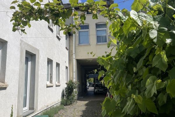 Pronájem bytu 2+1 45 m², Bonner Str. 000, Bonn - Bad Godesberg Pronájem bytu 2+1 45 m², Bonner Str. 000, Bonn - Bad Godesberg