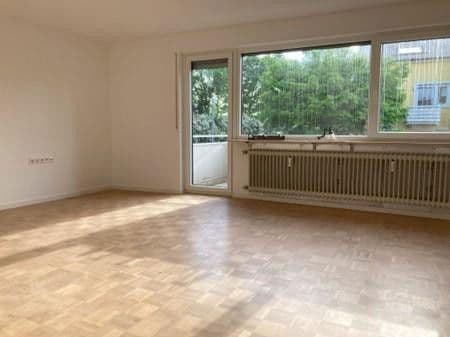 Pronájem bytu 3+1 72 m², Stuttgart Pronájem bytu 3+1 72 m², Stuttgart