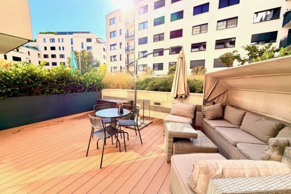 Pronájem bytu 2+1 65 m², Mýtna, Bratislava Pronájem bytu 2+1 65 m², Mýtna, Bratislava