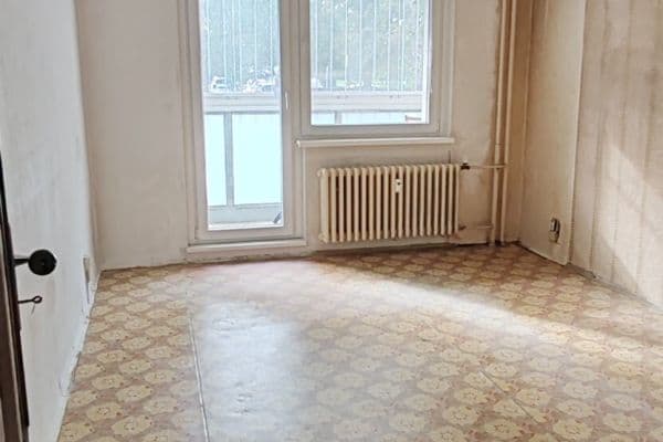 Prodej bytu 3+1 72 m², Tupolevova, Praha Prodej bytu 3+1 72 m², Tupolevova, Praha