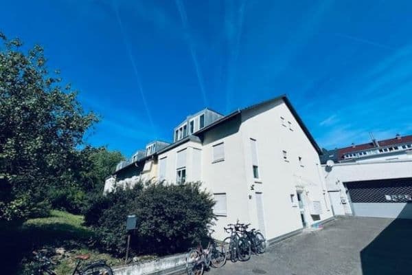 Pronájem bytu 2+1 40 m², Werderstraße 91, Karlsruhe, Bádensko-Württembersko Pronájem bytu 2+1 40 m², Werderstraße 91, Karlsruhe, Bádensko-Württembersko