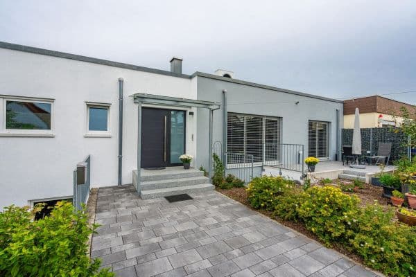 Prodej domu 202 m², pozemek 446 m², Karlsruhe Prodej domu 202 m², pozemek 446 m², Karlsruhe