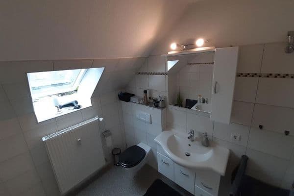 Pronájem bytu 2+1 60 m², Sachsenweg 27, Bad Oeynhausen Pronájem bytu 2+1 60 m², Sachsenweg 27, Bad Oeynhausen