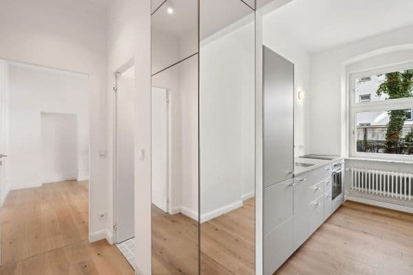 Prodej bytu 1+1 30 m², neukölln, Berlín Prodej bytu 1+1 30 m², neukölln, Berlín