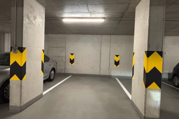 Pronájem garáže 12 m², Lehovecká, Praha Pronájem garáže 12 m², Lehovecká, Praha