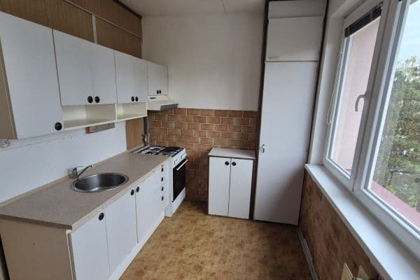 Prodej bytu 3+1 71 m², Krčínova, České Budějovice, Jihočeský kraj Prodej bytu 3+1 71 m², Krčínova, České Budějovice, Jihočeský kraj