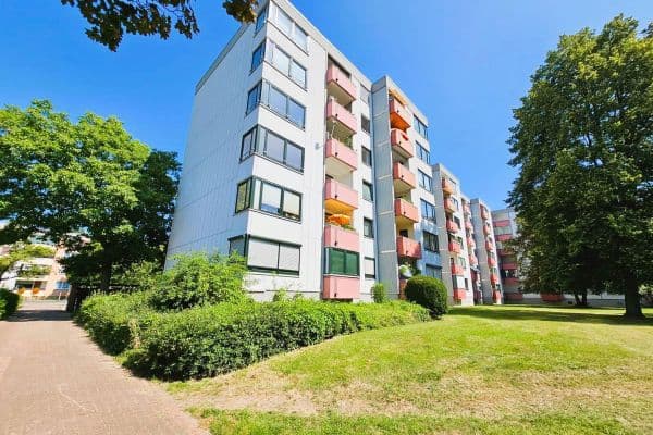 Pronájem bytu 3+1 69 m², Farrelweg 33, Isernhagen Pronájem bytu 3+1 69 m², Farrelweg 33, Isernhagen
