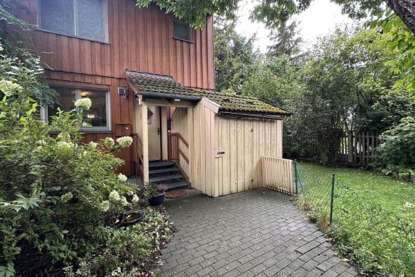 Prodej domu 148 m², pozemek 350 m², München, Bavorsko Prodej domu 148 m², pozemek 350 m², München, Bavorsko