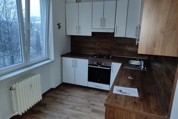 Pronájem bytu 2+1 58 m², Palackého, Třinec Pronájem bytu 2+1 58 m², Palackého, Třinec