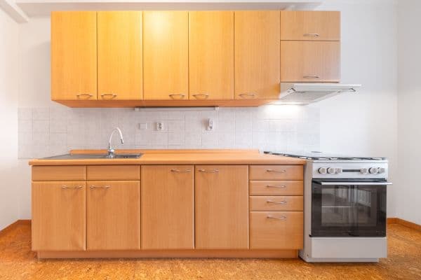 Pronájem bytu 3+1 70 m², Fastrova, Praha Pronájem bytu 3+1 70 m², Fastrova, Praha
