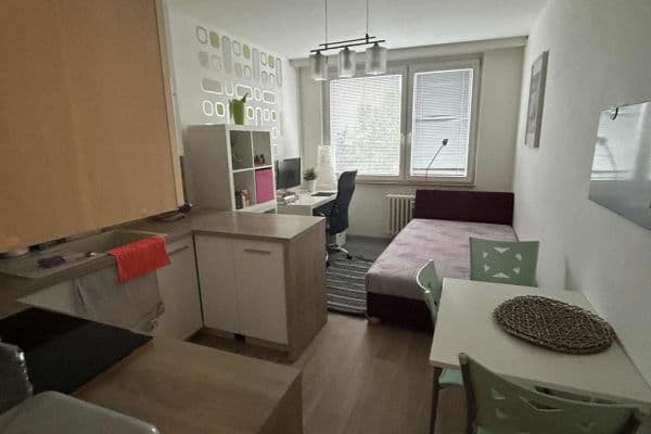 Pronájem bytu 2+kk 42 m², Bryksova, Hlavní město Praha Pronájem bytu 2+kk 42 m², Bryksova, Hlavní město Praha