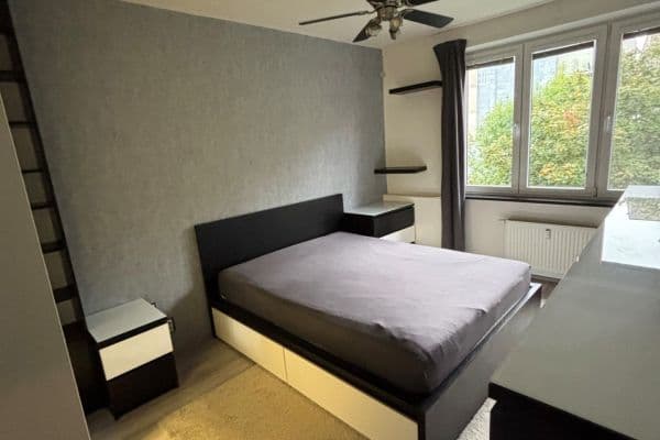 Pronájem bytu 2+kk 49 m², Klostermannova, Praha Pronájem bytu 2+kk 49 m², Klostermannova, Praha