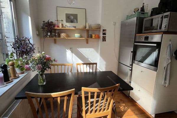 Pronájem bytu 2+1 60 m², Kurfürstenstraße 12-14, Köln, Severní Porýní-Vestfálsko Pronájem bytu 2+1 60 m², Kurfürstenstraße 12-14, Köln, Severní Porýní-Vestfálsko