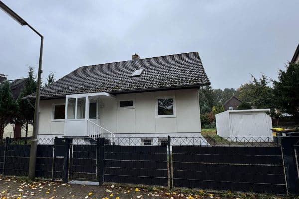 Pronájem domu 156 m², pozemek 607 m², Schauflerpfad 37, Berlin-Heiligensee, Berlín Pronájem domu 156 m², pozemek 607 m², Schauflerpfad 37, Berlin-Heiligensee, Berlín