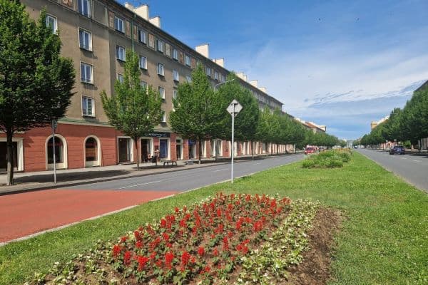 Pronájem nebytového prostoru 48 m², Hlavní třída, Pronájem nebytového prostoru 48 m², Hlavní třída,