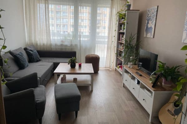Pronájem bytu 3+1 83 m², Brandlova, Hlavní město Praha Pronájem bytu 3+1 83 m², Brandlova, Hlavní město Praha