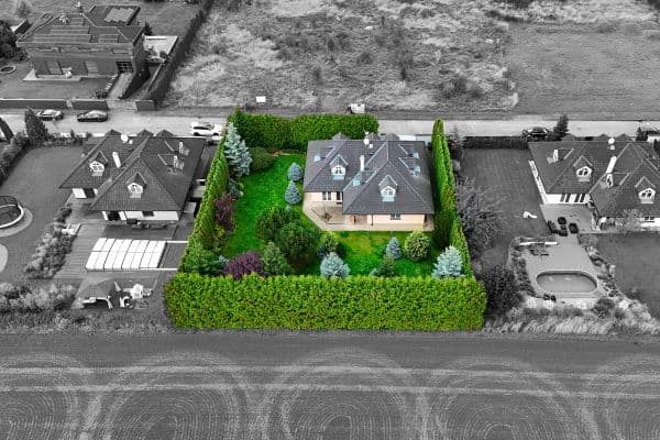 Prodej domu 274 m², pozemek 1.202 m², Karafiátová, Prodej domu 274 m², pozemek 1.202 m², Karafiátová,