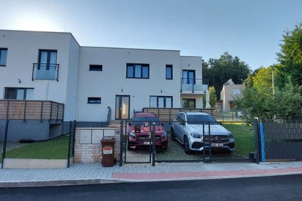 Pronájem domu 88 m², pozemek 160 m², Palmetová, Hlavní město Praha Pronájem domu 88 m², pozemek 160 m², Palmetová, Hlavní město Praha